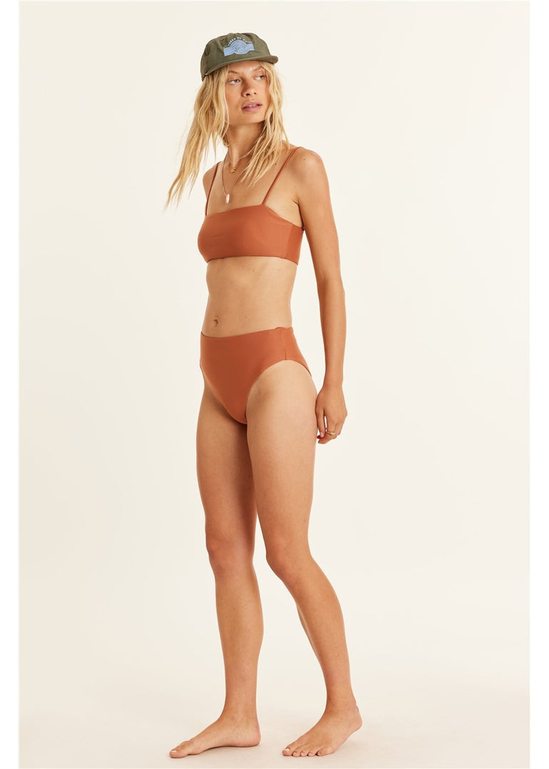 Seeker Solid High Waist Bottom - Stoke Outlets