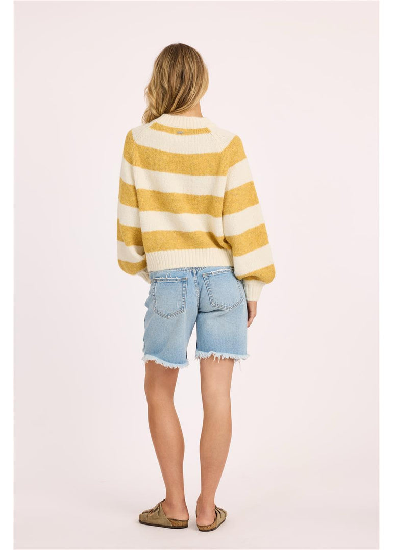 Sisstr FACE IN THE SUN SWEATER-HNG - Stoke Outlets