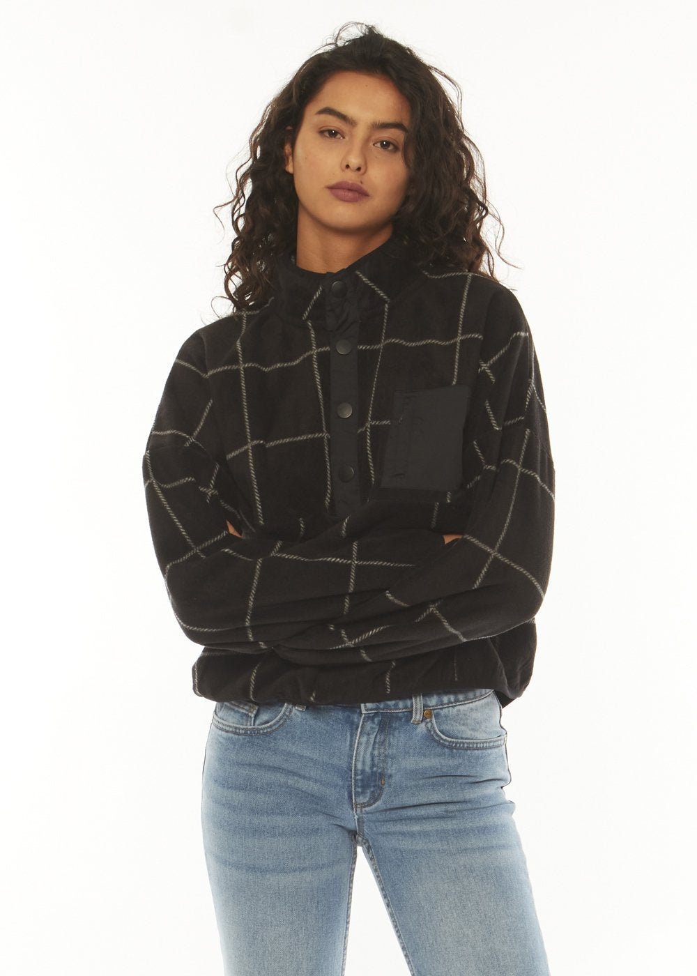 SISSTR POWDER PULL OVER FLEECE - BLK - Stoke Outlets