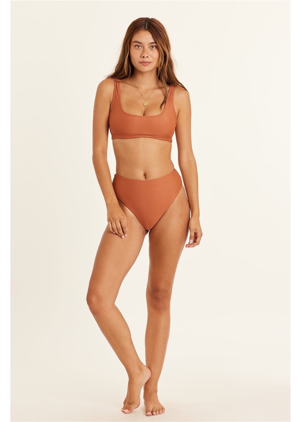 Sisstr Seeker Solid Tank - Stoke Outlets