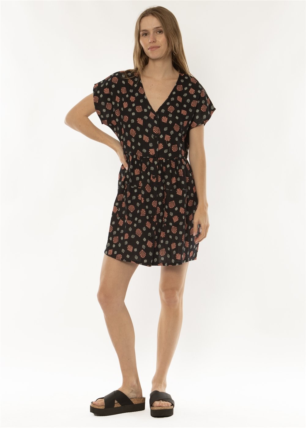 Sisstrevolution DOHENY SS WOVEN DRESS - BLK - Stoke Outlets