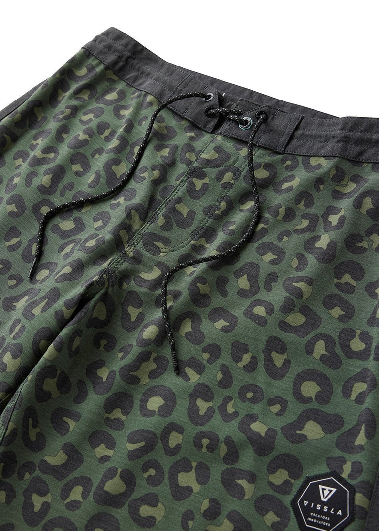Vissla Big Cat 18" Boys Boardshort - SUR - Stoke Outlets