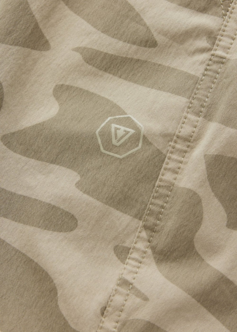 Vissla El Cap 18.5" Hybrid Walkshort - CAM - Stoke Outlets