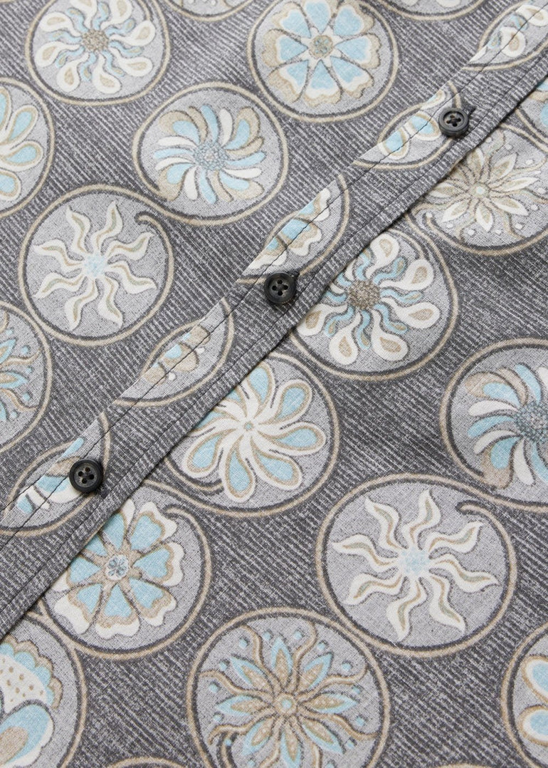 Vissla Sun Medallions Eco SS Shirt - PHA - Stoke Outlets