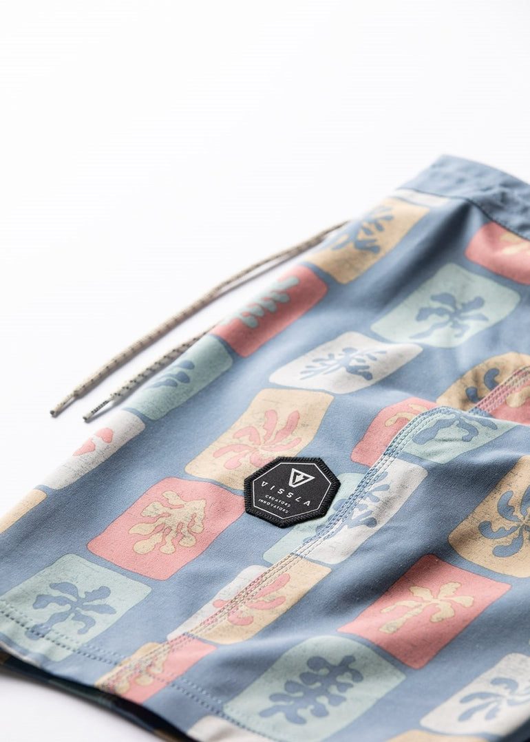 Vissla Tropic Tiles 18.5" Boardshort - Stoke Outlets